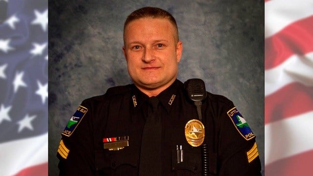 Texas police detective killed in standoff