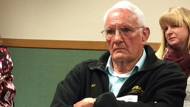 (Source: Twitter/@kmvtjeffrey) "Glen Loveland will be the next Heyburn City Council member. Tonight's coin toss gave him the victory over incumbent Dick Galbraith."