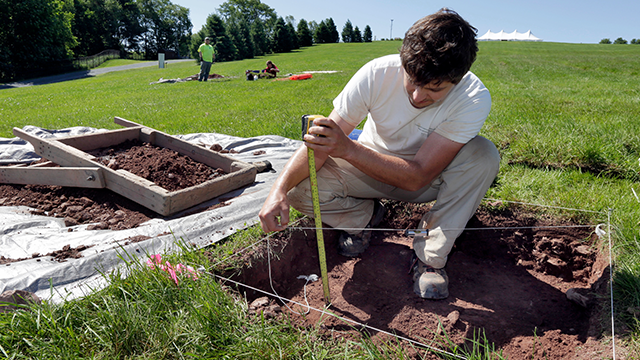 Dig it: Archaeologists scour Woodstock '69 concert field